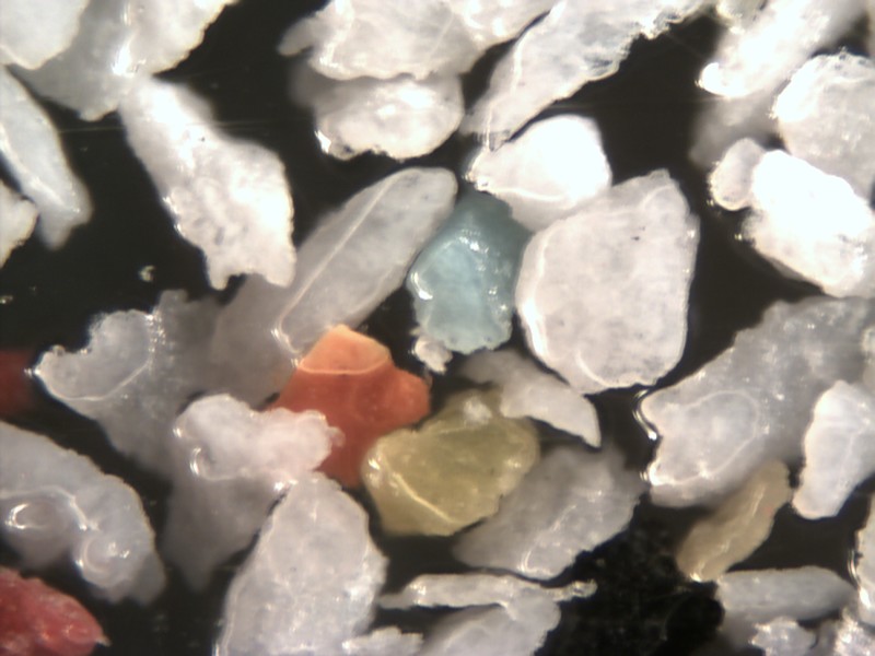 Microscope Picture of Plastic Blast Abrasive Powder Magnification