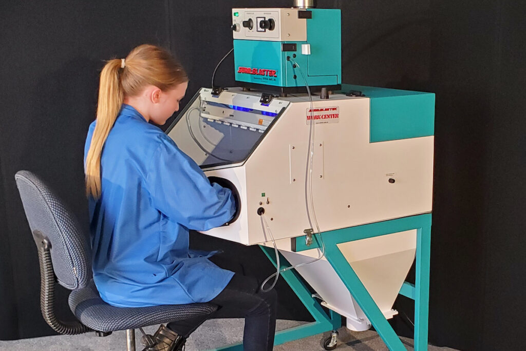 Micro Sandblasters MV2 Model Crystal Mark Micro Abrasive Technology